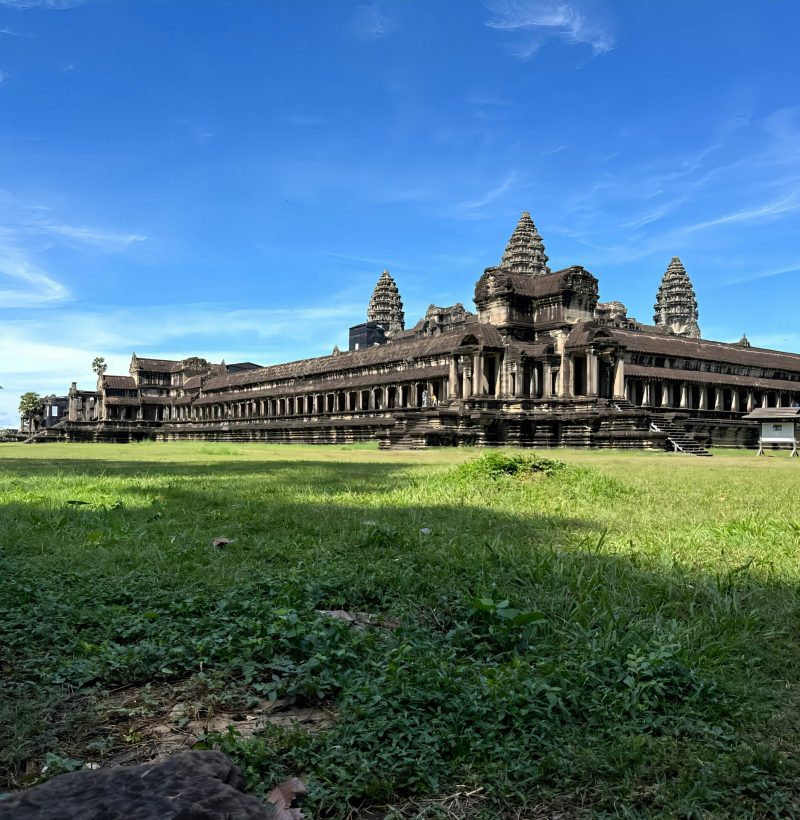 world-wanderer-B37eej5UrY0-unsplash (1)